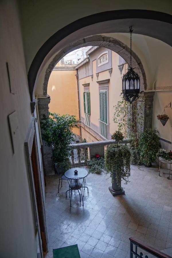 Dimora Donna Elena Bed & Breakfast Napoli Dış mekan fotoğraf