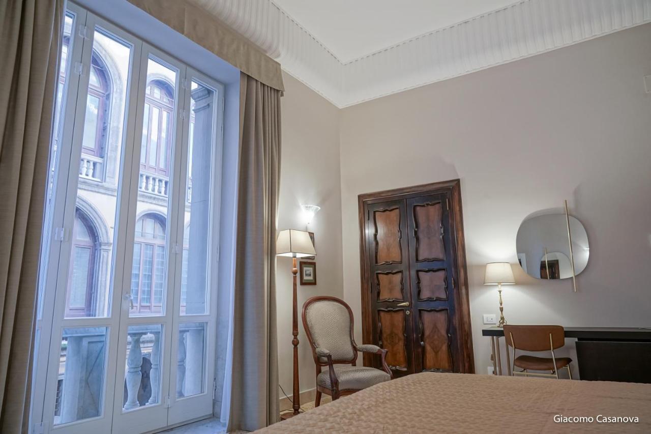 Dimora Donna Elena Bed & Breakfast Napoli Dış mekan fotoğraf
