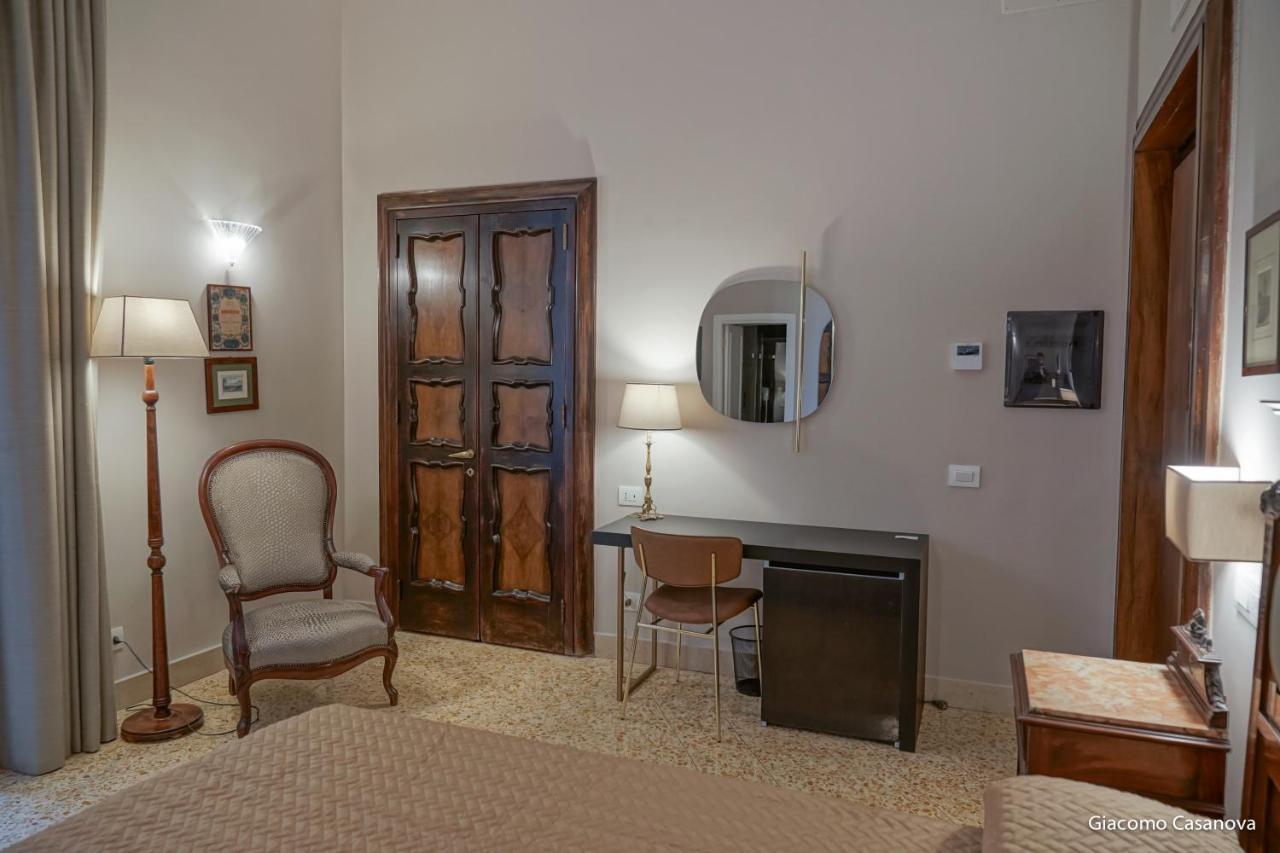 Dimora Donna Elena Bed & Breakfast Napoli Dış mekan fotoğraf
